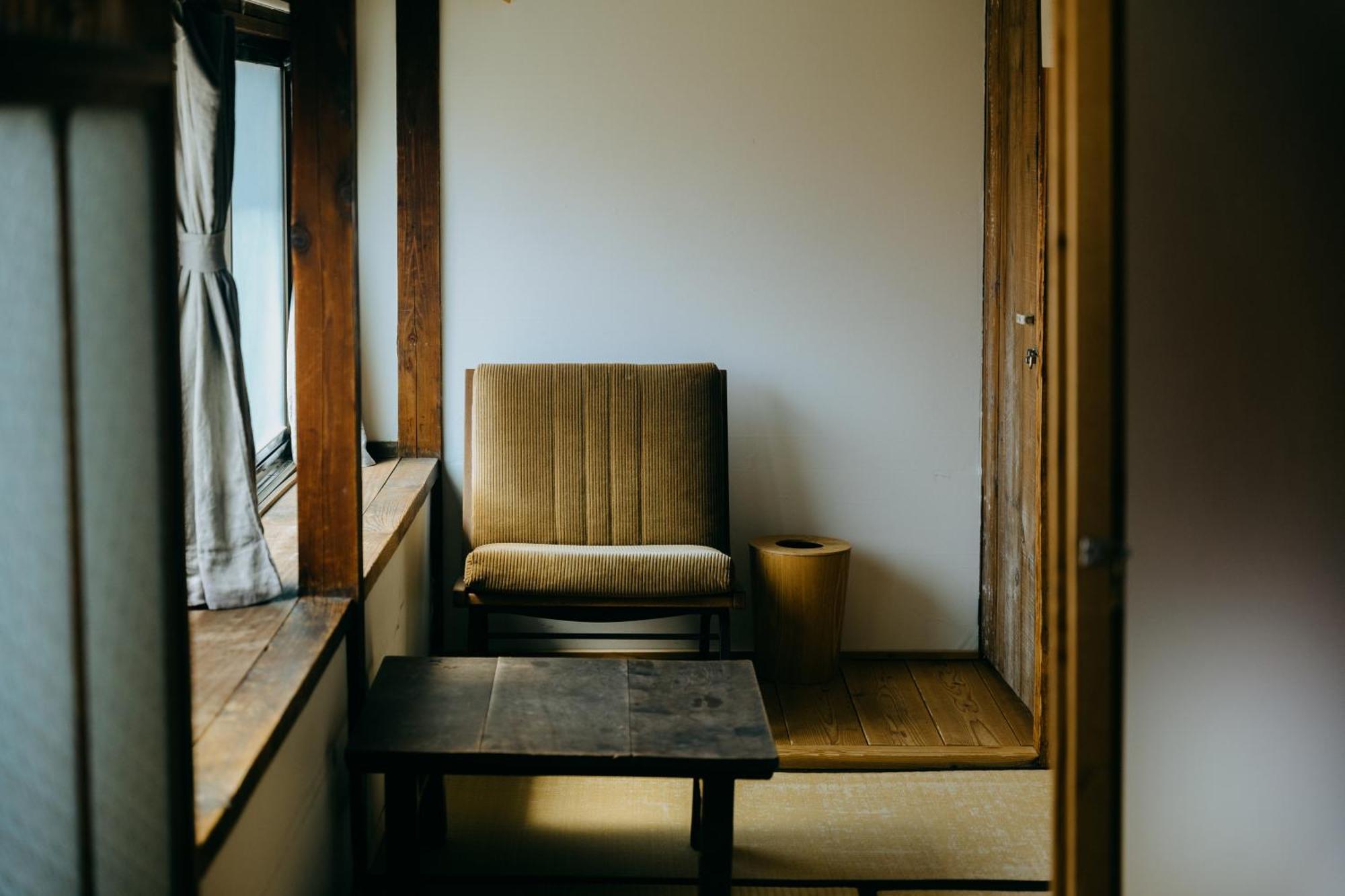 Hostel Saruya Fujiyoshida Esterno foto